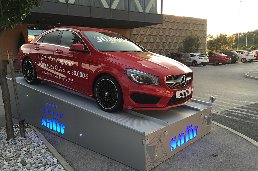 Mercedes