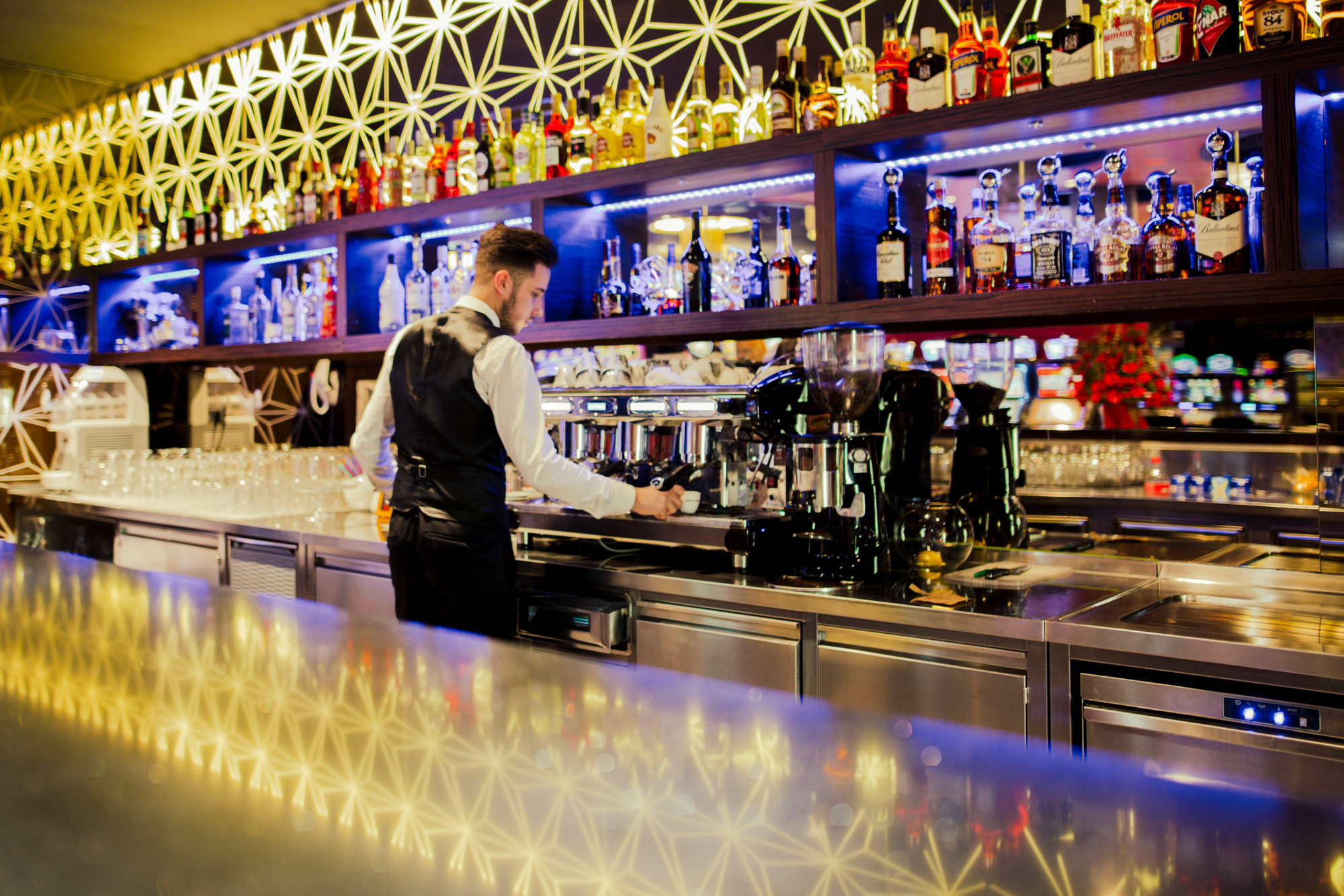 safir_aperitiv-bar_01-3-of-7